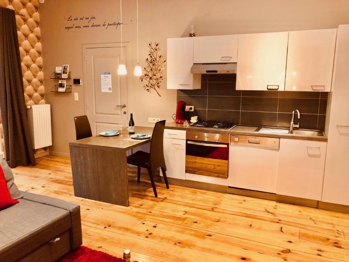 Chez Mailis Apartment Rhisnes Екстериор снимка